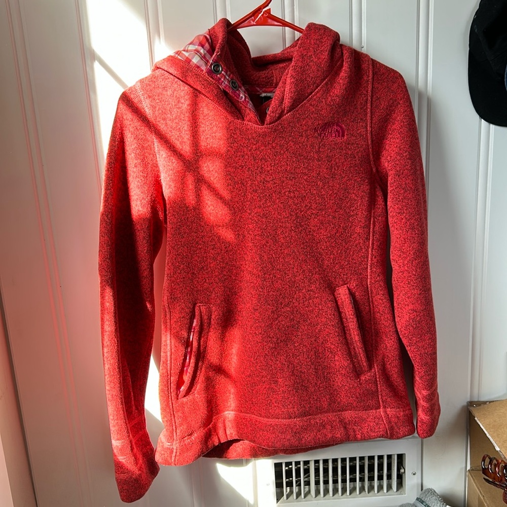 Northface hoodie women’s medium